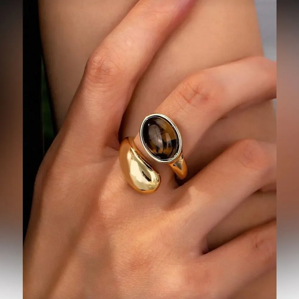 Tiger eye Ring M1375